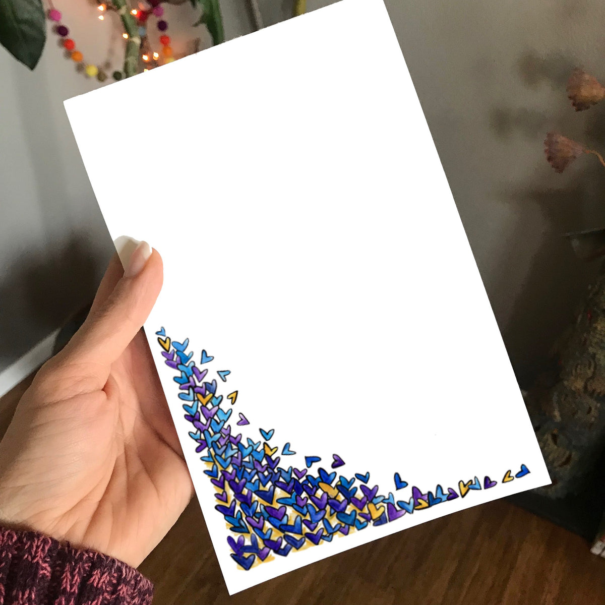 Tumbling Hearts Magnetic Writing Notepad