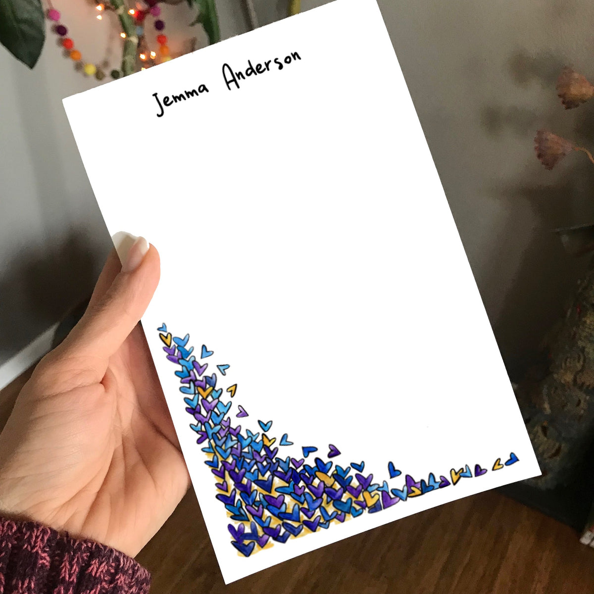 Tumbling Hearts Personalized Magnetic Writing Notepad
